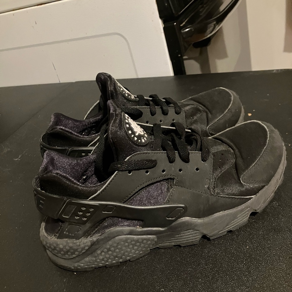 Men’s/Women’s Nike Huaraches